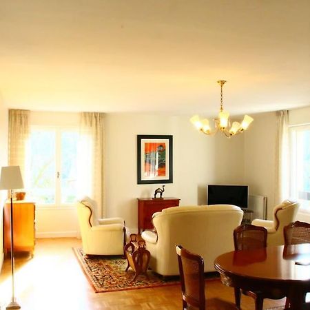 Large 2 Bed-Balcony-7 Mins Walk To Historic Centre Apartment Sarlat-la-Caneda Ngoại thất bức ảnh